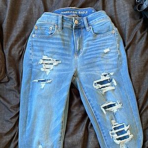 This is a new without tags American eagle Jean. It’s new.
